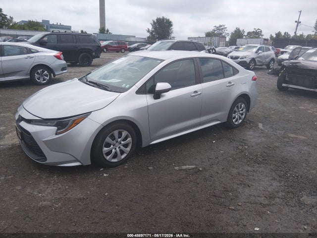Toyota COROLLA LE 2024 5YFB4MDE9RP110655 Image 2