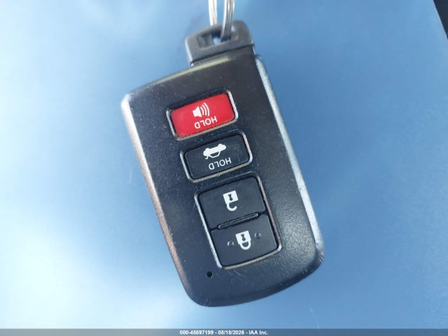 5YFBURHEXJP788780 Toyota COROLLA SE