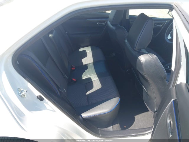 5YFBURHEXJP788780 Toyota COROLLA SE