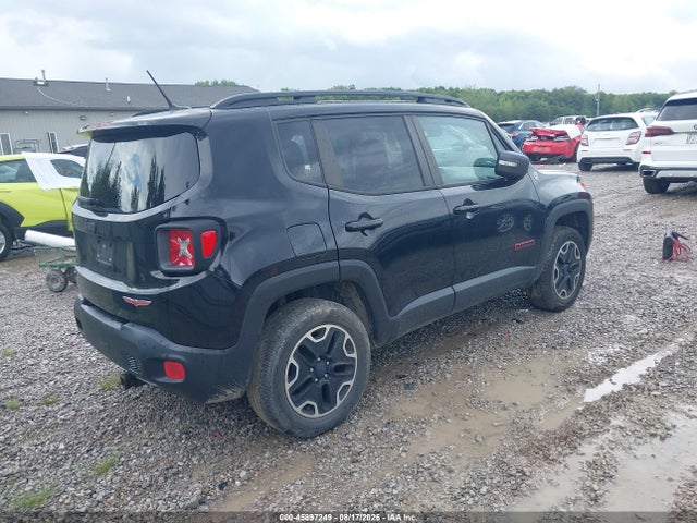 Продажа на аукционе авто 2016 Jeep Renegade Trailhawk, vin: ZACCJBCT4GPD56967, номер лота: 45897249