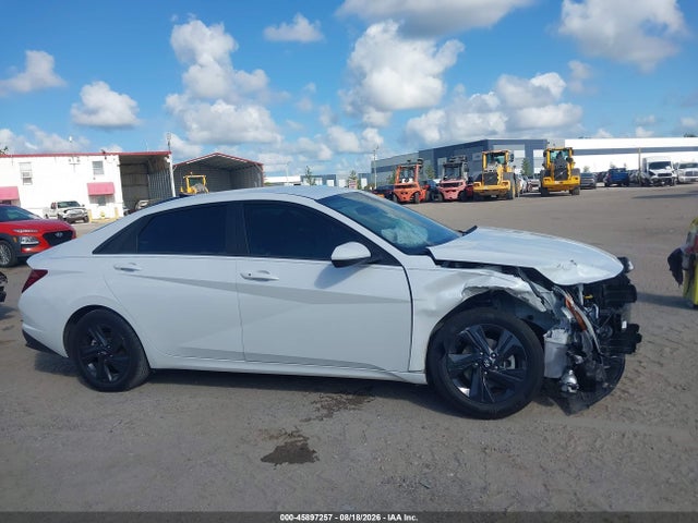 45897257 :رقم المزاد ، 5NPLM4AG3PH095459 vin ، 2023 Hyundai Elantra Sel مزاد بيع