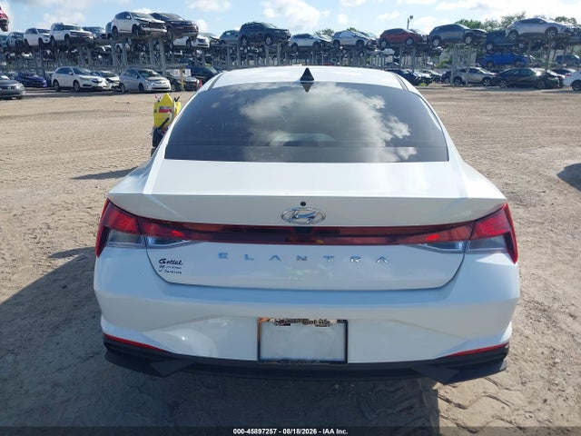 45897257 :رقم المزاد ، 5NPLM4AG3PH095459 vin ، 2023 Hyundai Elantra Sel مزاد بيع