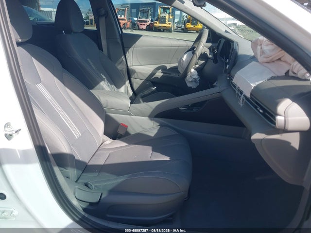 45897257 :رقم المزاد ، 5NPLM4AG3PH095459 vin ، 2023 Hyundai Elantra Sel مزاد بيع