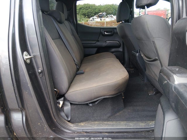 Продажа на аукционе авто 2017 Toyota Tacoma Dbl Cab/sr5/trd Sport/or, vin: 3TMDZ5BN6HM027872, номер лота: 45897267