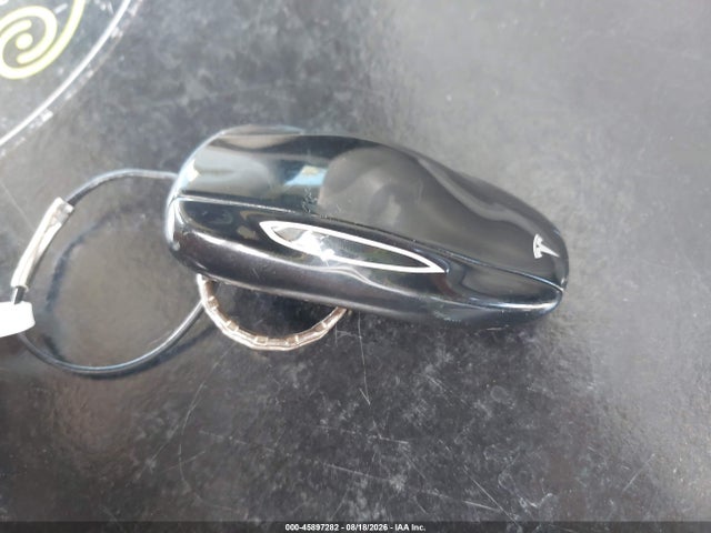 2014 Tesla Model S P85 მანქანა იყიდება აუქციონზე, vin: 5YJSA1H14EFP35758, აუქციონის ნომერი: 45897282