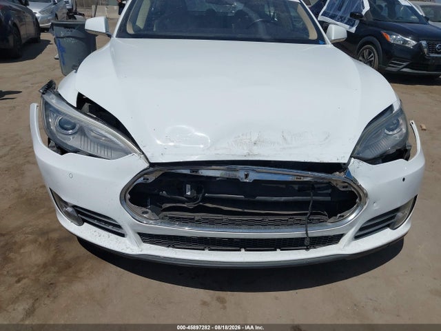 2014 Tesla Model S P85 მანქანა იყიდება აუქციონზე, vin: 5YJSA1H14EFP35758, აუქციონის ნომერი: 45897282