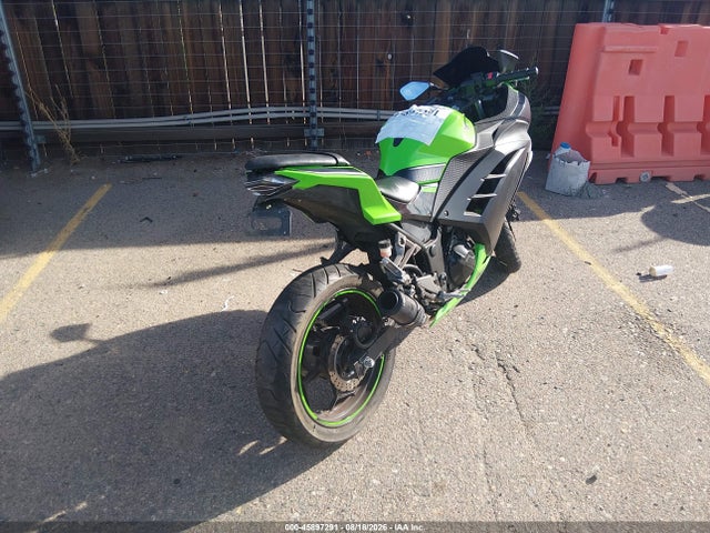 Продажа на аукционе авто 2013 Kawasaki Ex300 A, vin: JKAEX8A17DDA06297, номер лота: 45897291