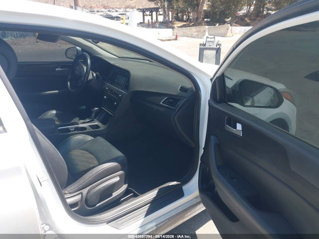 2016 Hyundai Sonata Sport მანქანა იყიდება აუქციონზე, vin: 5NPE34AF1GH279091, აუქციონის ნომერი: 45897294
