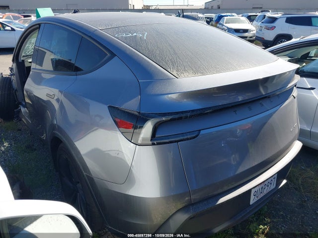Auction sale of the 2026 Tesla Model Y All-wheel Drive/long Range Launch Series/premium All-wheel Drive, vin: 7SAYGDEE7TF365472, lot number: 45897298