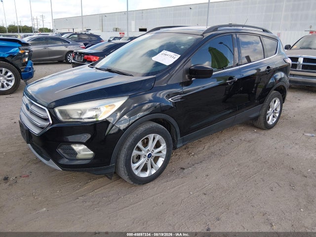 Ford ESCAPE SE 2018 1FMCU0GDXJUB75713 Image 2