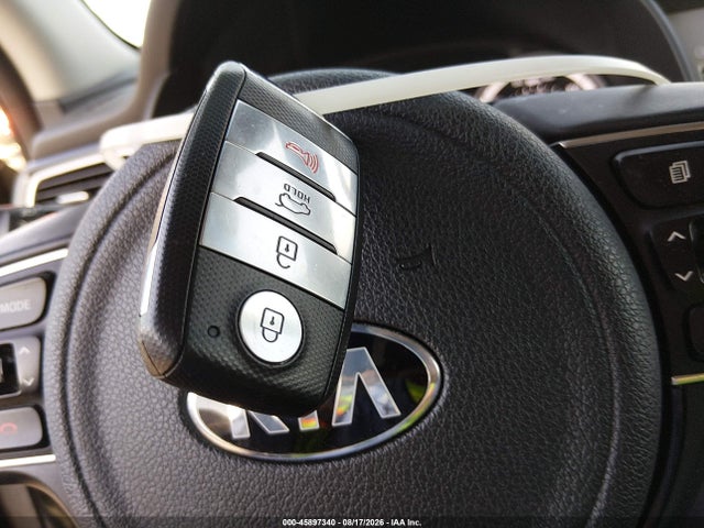 Продажа на аукционе авто 2017 Kia Niro Touring, vin: KNDCE3LC5H5051546, номер лота: 45897340