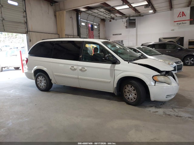 Aukcja sprzedaży 2005 Chrysler Town & Country Lx, vin: 2C4GP44R55R519133, numer aukcji: 45897409
