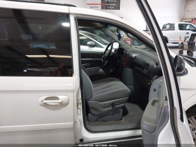 Aukcja sprzedaży 2005 Chrysler Town & Country Lx, vin: 2C4GP44R55R519133, numer aukcji: 45897409