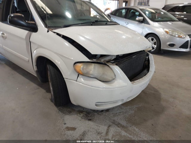 Aukcja sprzedaży 2005 Chrysler Town & Country Lx, vin: 2C4GP44R55R519133, numer aukcji: 45897409