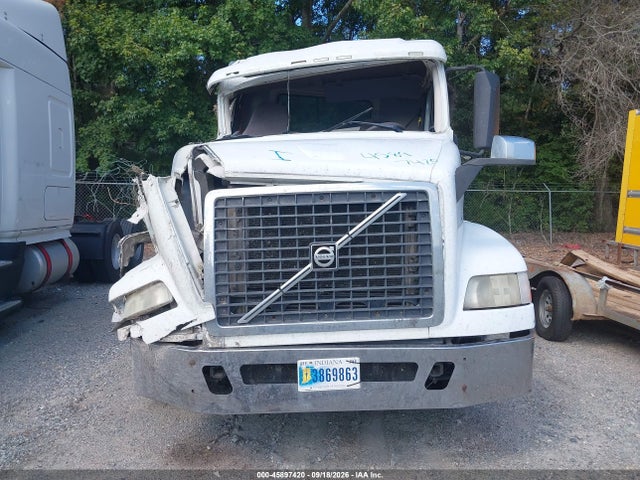 Aukcja sprzedaży 2015 Volvo Vn Vnm, vin: 4V4MC9EH2FN919297, numer aukcji: 45897420