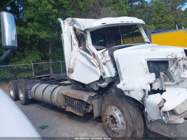 Aukcja sprzedaży 2015 Volvo Vn Vnm, vin: 4V4MC9EH2FN919297, numer aukcji: 45897420