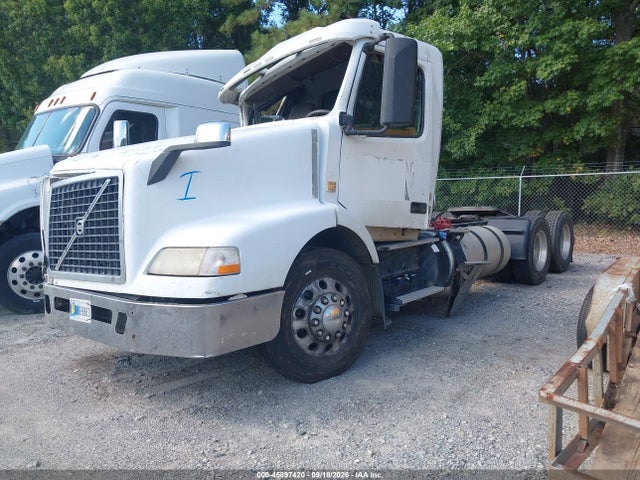 Aukcja sprzedaży 2015 Volvo Vn Vnm, vin: 4V4MC9EH2FN919297, numer aukcji: 45897420