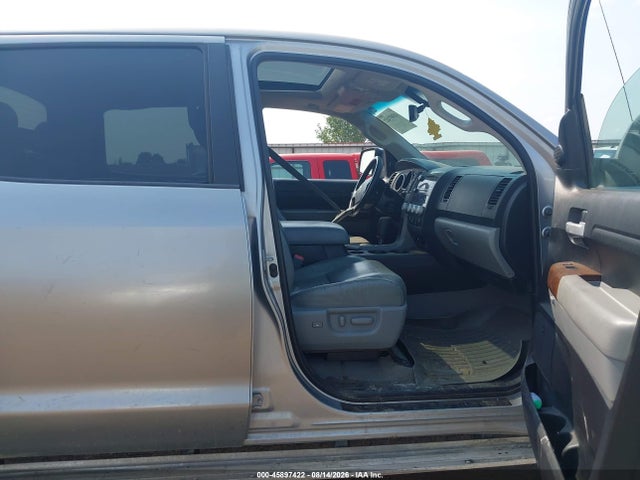 45897422 :رقم المزاد ، 5TFHY5F12AX103325 vin ، 2010 Toyota Tundra Limited 5.7l V8 مزاد بيع