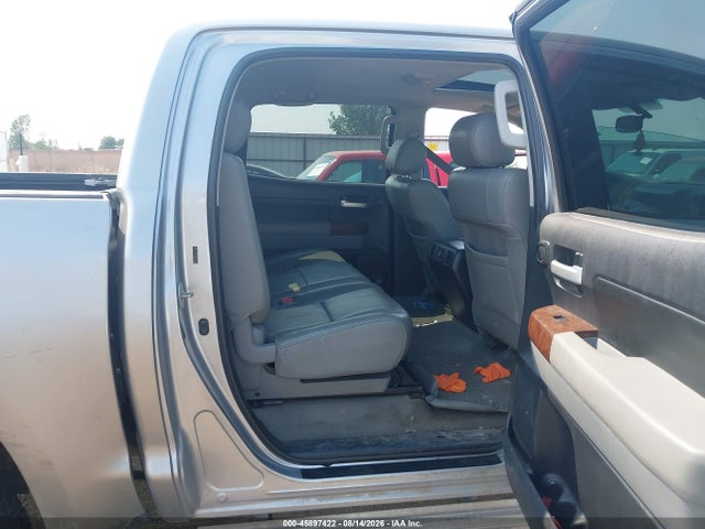 45897422 :رقم المزاد ، 5TFHY5F12AX103325 vin ، 2010 Toyota Tundra Limited 5.7l V8 مزاد بيع