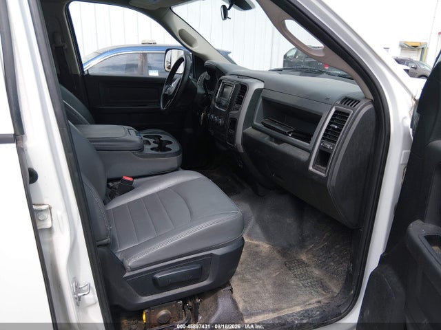 2017 Ram 3500 Tradesman  4x4 8' Box მანქანა იყიდება აუქციონზე, vin: 3C63RRGJ3HG710501, აუქციონის ნომერი: 45897431