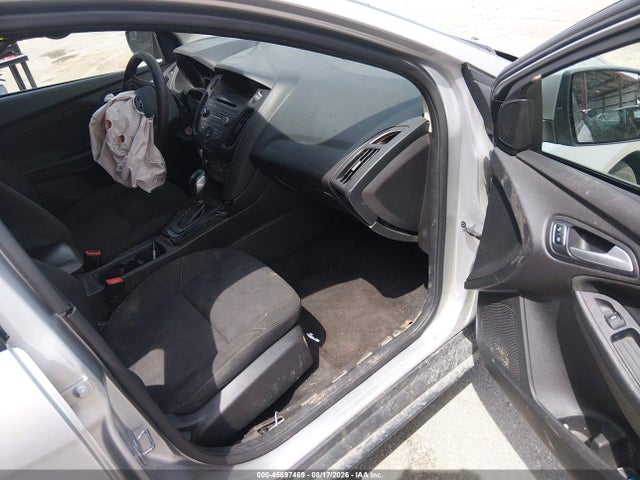 45897469 :رقم المزاد ، 1FADP3K23HL284348 vin ، 2017 Ford Focus Se مزاد بيع