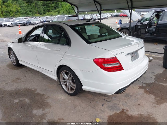 Продажа на аукционе авто 2014 Mercedes-benz C 300 Sport 4matic, vin: WDDGF8AB9EG171796, номер лота: 45897485