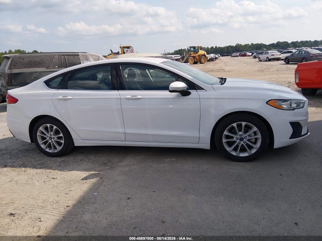 2020 Ford Fusion Hybrid Se მანქანა იყიდება აუქციონზე, vin: 3FA6P0LUXLR244995, აუქციონის ნომერი: 45897500