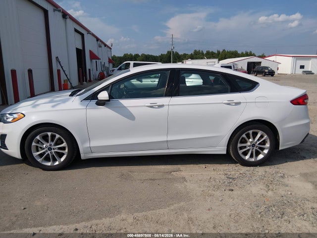 2020 Ford Fusion Hybrid Se მანქანა იყიდება აუქციონზე, vin: 3FA6P0LUXLR244995, აუქციონის ნომერი: 45897500