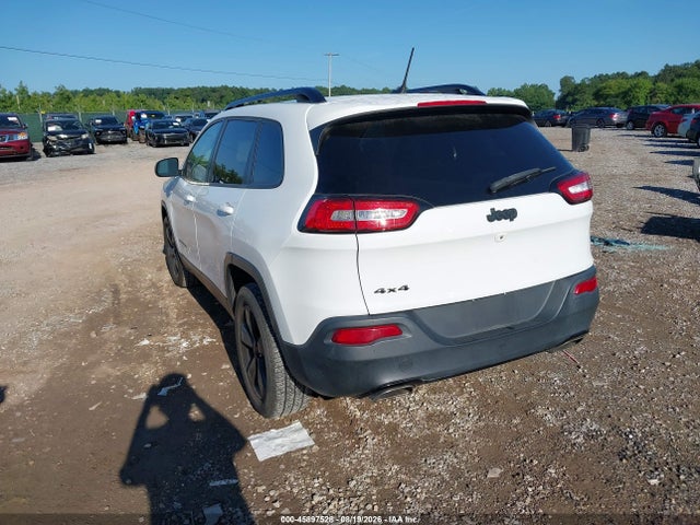 Продажа на аукционе авто 2015 Jeep Cherokee Latitude Altitude, vin: 1C4PJMCS0FW719870, номер лота: 45897528