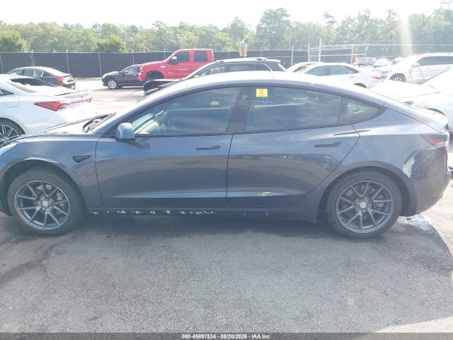 2021 Tesla Model 3 Standard Range Plus Rear-wheel Drive მანქანა იყიდება აუქციონზე, vin: 5YJ3E1EA4MF859380, აუქციონის ნომერი: 45897534