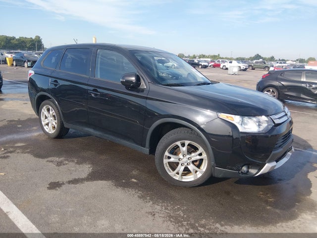2015 Mitsubishi Outlander Se მანქანა იყიდება აუქციონზე, vin: JA4AD3A35FZ000495, აუქციონის ნომერი: 45897542