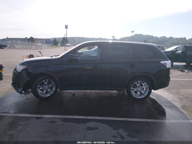 2015 Mitsubishi Outlander Se მანქანა იყიდება აუქციონზე, vin: JA4AD3A35FZ000495, აუქციონის ნომერი: 45897542