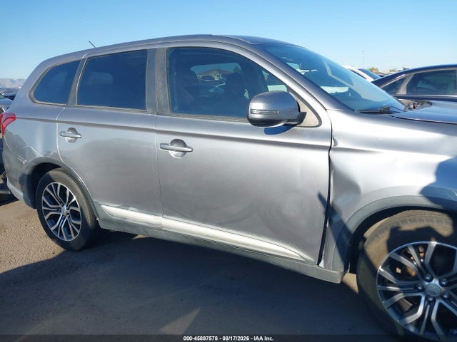 Продаж на аукціоні авто 2016 Mitsubishi Outlander Se, vin: JA4AD3A33GZ017121, номер лоту: 45897578