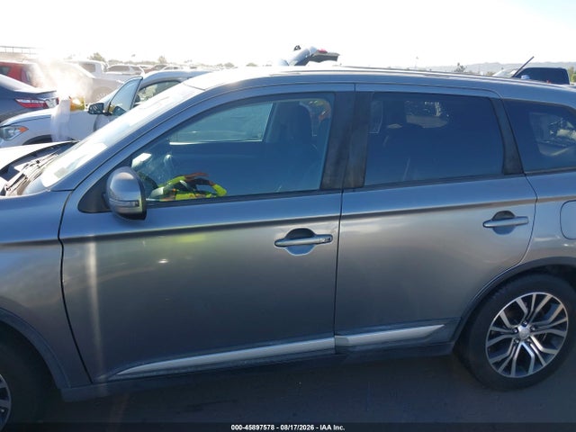 Продаж на аукціоні авто 2016 Mitsubishi Outlander Se, vin: JA4AD3A33GZ017121, номер лоту: 45897578