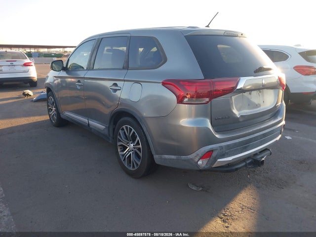 Продаж на аукціоні авто 2016 Mitsubishi Outlander Se, vin: JA4AD3A33GZ017121, номер лоту: 45897578