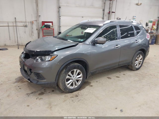 2015 Nissan Rogue Sv მანქანა იყიდება აუქციონზე, vin: KNMAT2MV5FP555118, აუქციონის ნომერი: 45897586