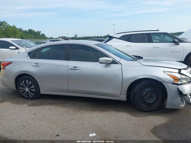 2014 Nissan Altima 2.5 S მანქანა იყიდება აუქციონზე, vin: 1N4AL3AP3EN365068, აუქციონის ნომერი: 45897589