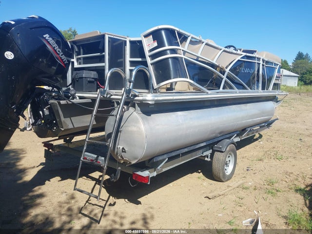 2020 Sylvan Pontoon მანქანა იყიდება აუქციონზე, vin: SYL71495A020, აუქციონის ნომერი: 45897598