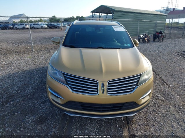45897625 :رقم المزاد ، 5LMCJ2A99FUJ03480 vin ، 2015 Lincoln Mkc مزاد بيع