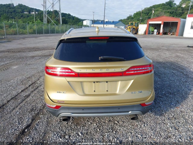 45897625 :رقم المزاد ، 5LMCJ2A99FUJ03480 vin ، 2015 Lincoln Mkc مزاد بيع