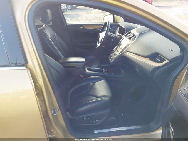 45897625 :رقم المزاد ، 5LMCJ2A99FUJ03480 vin ، 2015 Lincoln Mkc مزاد بيع