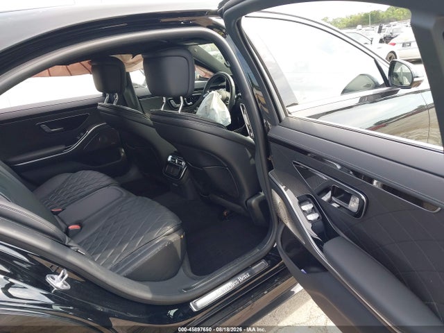 W1K6G6DB0NA125513 Mercedes-Benz S 500 4matic
