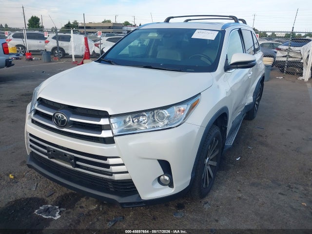 Toyota Highlander Xle 2019 5TDJZRFH7KS608657 Image 2