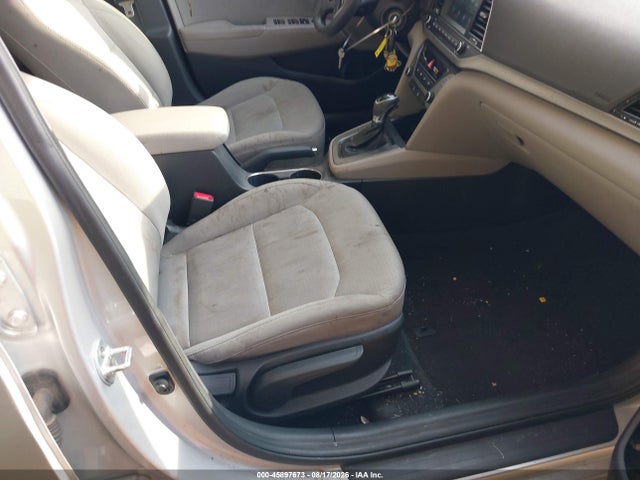 2018 Hyundai Elantra Sel მანქანა იყიდება აუქციონზე, vin: 5NPD84LF5JH257354, აუქციონის ნომერი: 45897673