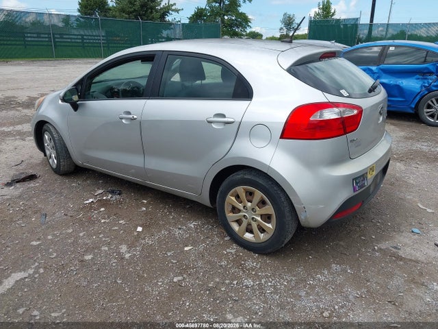 2015 Kia Rio Lx მანქანა იყიდება აუქციონზე, vin: KNADM5A39F6448025, აუქციონის ნომერი: 45897780