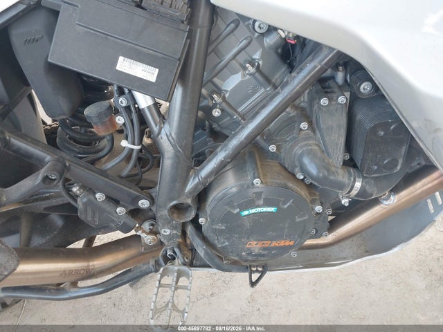 KTM 1290 Super Adventure 2015 VBKV59401FM932424 Image 8