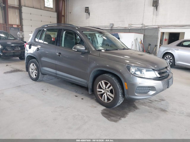 45897809 :رقم المزاد ، WVGBV7AX2FW575121 vin ، 2015 Volkswagen Tiguan S مزاد بيع