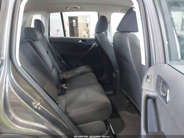 Продажа на аукционе авто 2015 Volkswagen Tiguan S, vin: WVGBV7AX2FW575121, номер лота: 45897809