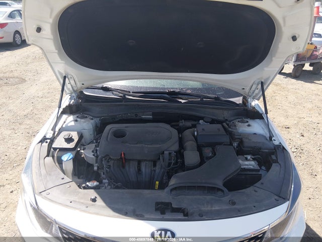 45897849 :رقم المزاد ، 5XXGT4L37JG240696 vin ، 2018 Kia Optima S مزاد بيع
