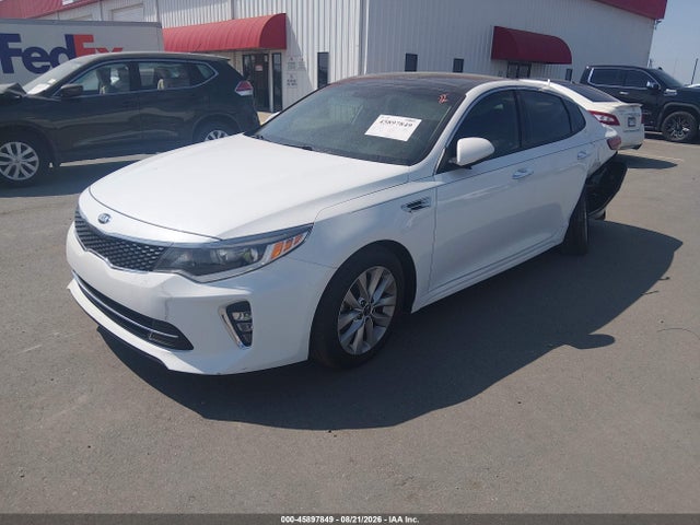 45897849 :رقم المزاد ، 5XXGT4L37JG240696 vin ، 2018 Kia Optima S مزاد بيع